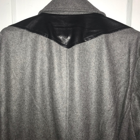 Women’s Wool Winter Coat - Picture 6 of 15